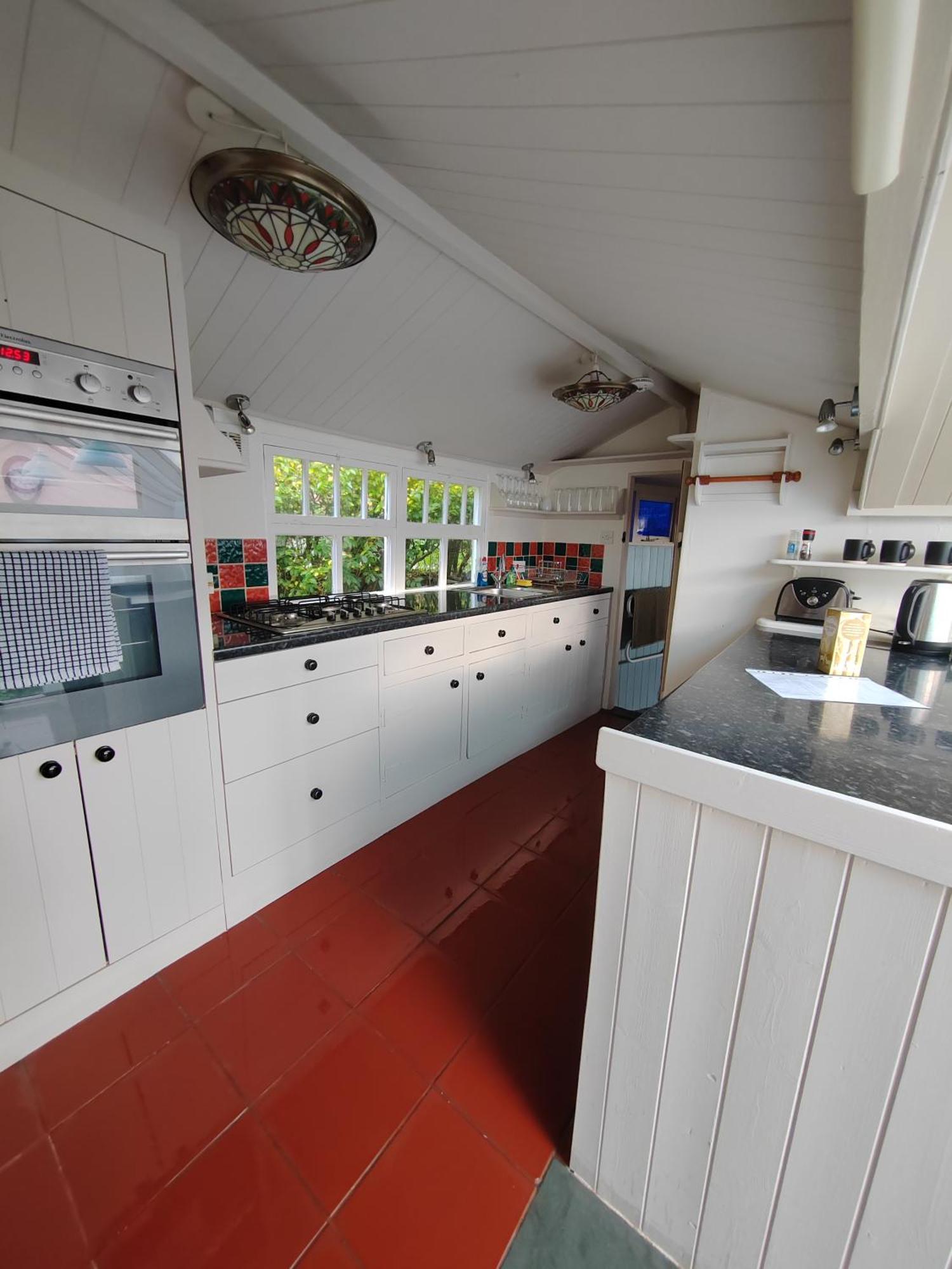 Unique Coastal Detached Property ทรูโร ภายนอก รูปภาพ